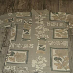 Vtg Bugle Boy Floral Pattern Men's Shirt - Cream, Green, Khaki